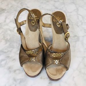Calleen Cordero wedge sandals